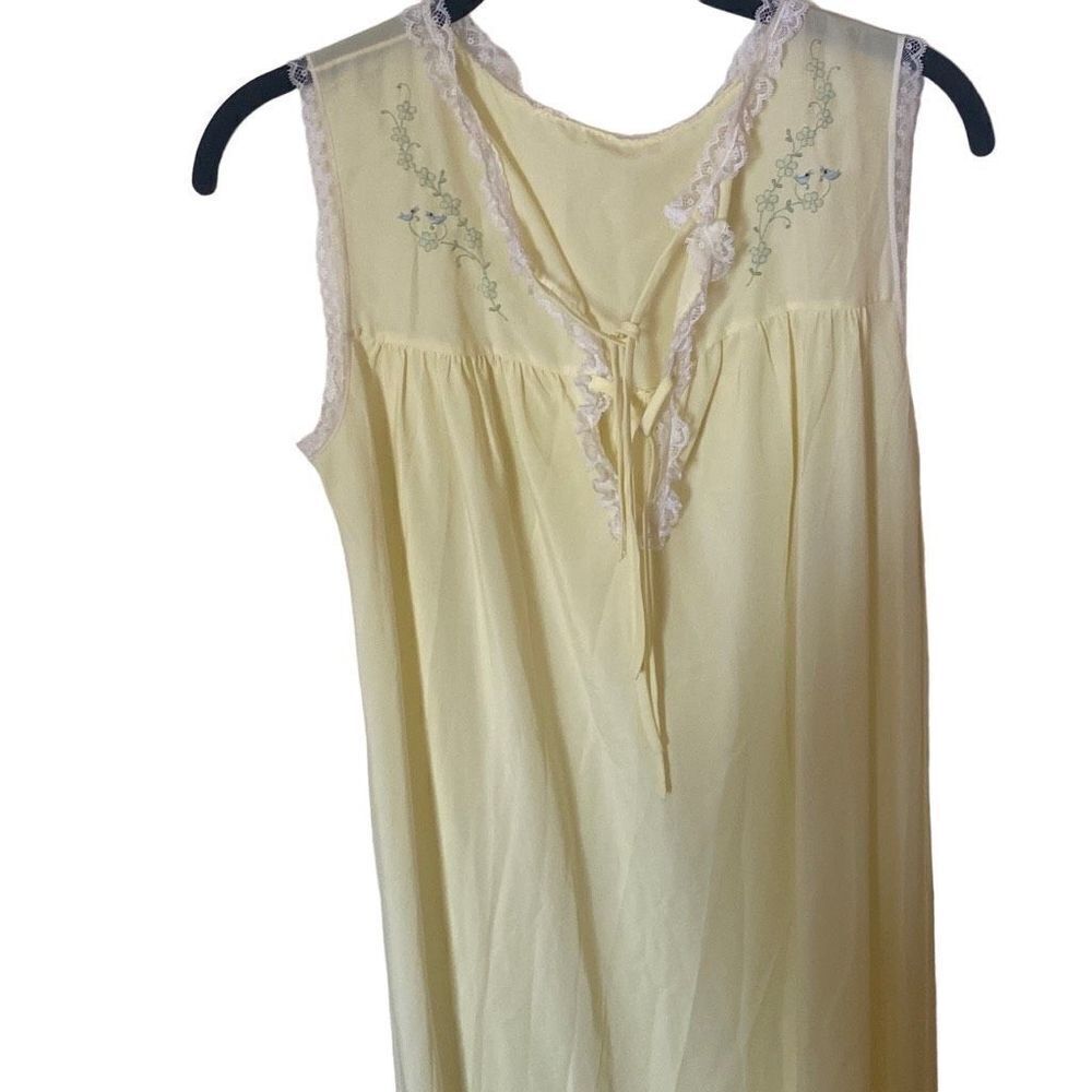 Vintage Bergeron Goodman Corhan Noumair 1940/1950s Embroidered Slip